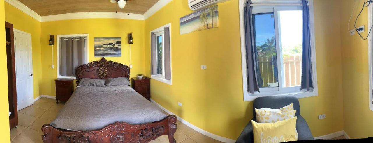 Bay Inn Estates Alice Town  Экстерьер фото